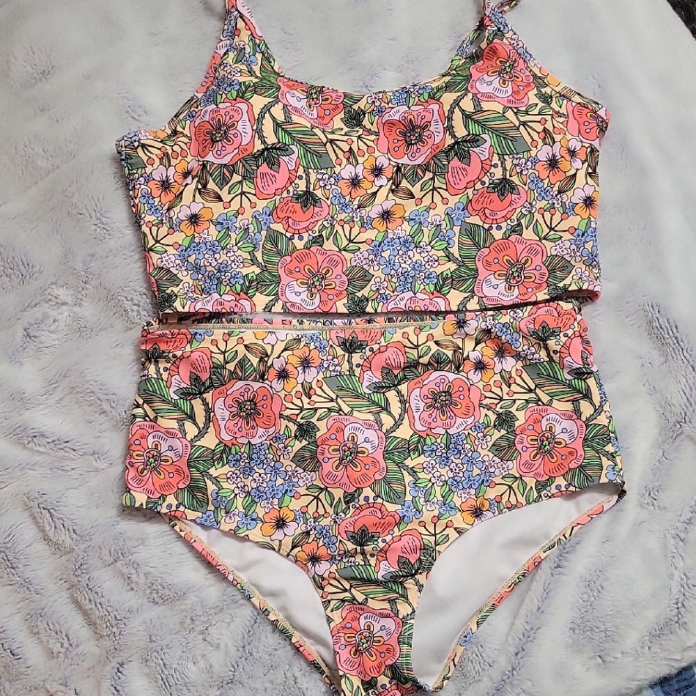 Floral Tankini Swim Set BRAND NEW